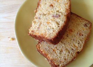 Κέικ βερίκοκου με αμύγδαλο….της μαμάς