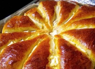 Υπέροχο γευστικό τυρόψωμο