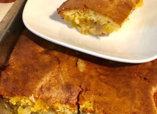 Από τις πιο ωραίες και εύκολες μηλόπιτες !!!