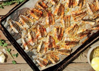 Γαύρος τηγανητός στον φούρνο με πάπρικες