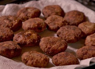 Μελιτζανοκεφτεδάκια Λέσβου Μελιτζανοκεφτεδάκια Λέσβου