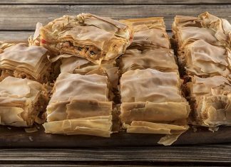 κοτόπιτα Ναξιώτικη