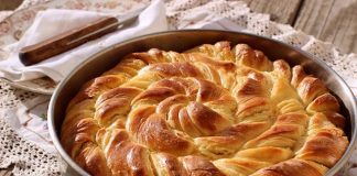 Aλλιώτικη στριφτή με φέτα Τυρόπιτα στριφτή