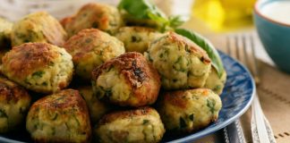 Kολοκυθοκεφτέδες με γέμιση φέτας