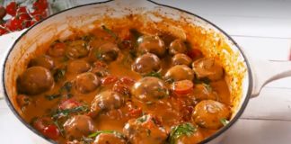 Μανιτάρια με Σπανάκι αλα κρεμ