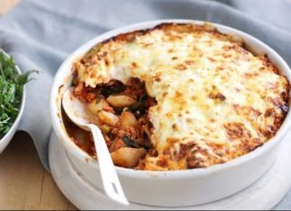 Κοτόπουλο με ζυμαρικά και ανθότυρο