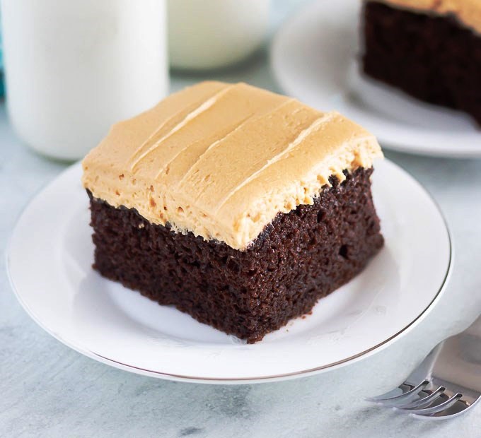 Chocolate-Cake-wit-Peanut-Butter-Frosting-9