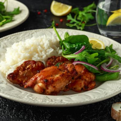 default_02e6e63fe95fd370e39c221441471ed8_thyme roasted chicken with rice and spinach saladldreamstimesmall_129428577