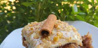 καρυδόπιτα με κρέμα