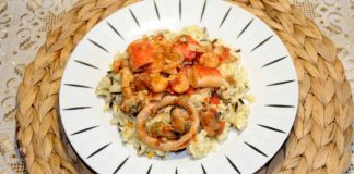 Πιλάφι με ανάμικτα θαλασσινά