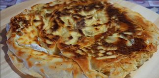 Εύκολη Τυρόπιτα σε 10 Λεπτά στο τηγάνι με πλούσια γέμιση φέτας.