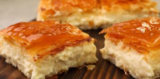 Μπουγάτσα Με Τυρί