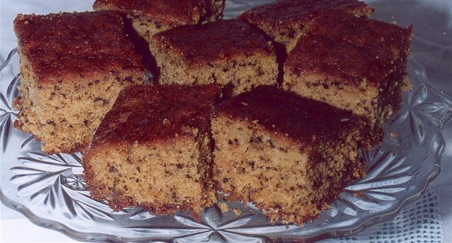 Μελαχρινή καρυδόπιτα Θεσσαλίας