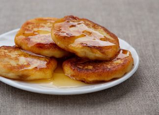 τηγανίτες με μέλι