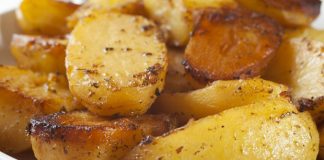 Ψητές πατάτες με σκόρδο λεμόνι και ρίγανη