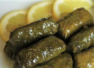 Τα ντολμαδάκια της γειτόνισσας….