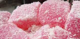 Τα Λουκούμια από τα χεράκια της Ρήνας Λουκούμια