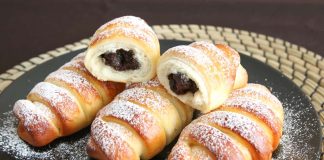 Γεμιστά σφολιατάκια με σοκολάτα Γεμιστά σφολιατάκια με σοκολάτα