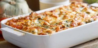 Νηστίσιμο παστίτσιο με ρεβίθια και μπεσαμέλ