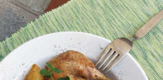 Κοτόπουλο γεμιστό με φέτα και πιπεριές στο φούρνο κοτοπουλο γεμιστο με φετα και πιπεριες στο φουρνο