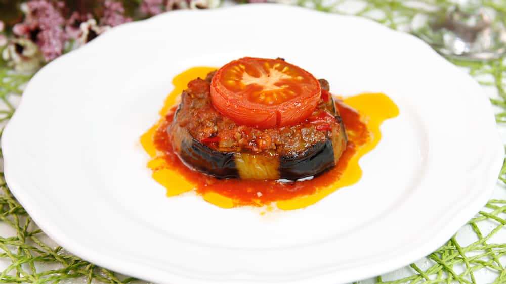 baked-eggplant-with-ground-beef-min