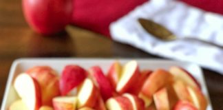 Εύκολο χωρίς ψήσιμο cheeseCake με καραμέλα