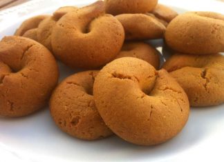 Κουλουράκια Κανέλας με κόκκινο κρασί (Νηστίσιμα)