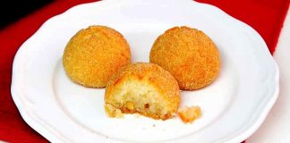 Συροπιαστά σιμιγδαλένια μπισκότα