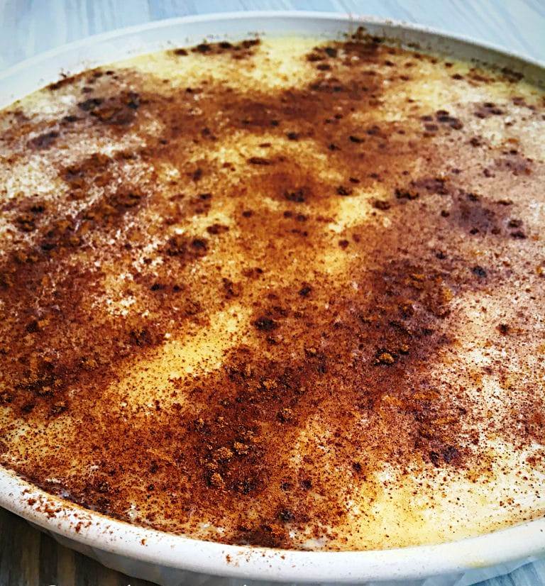 ρυζόγαλο Μπολάκια με αυθεντικό ρυζόγαλο πασπαλισμένο με κανέλα.