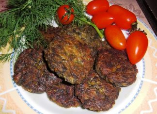 Ταραμοκεφτέδες με σπανάκι φούρνου