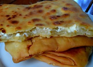 Γκιουζλεμέδες ή τηγανόψωμα