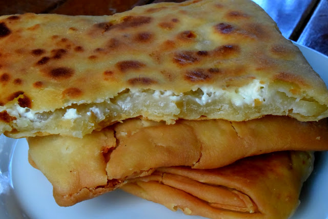 tiganitew Γκιουζλεμέδες ή τηγανόψωμα