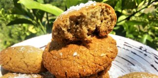 Κουλουράκια με μέλι Κουλουράκια με μέλι