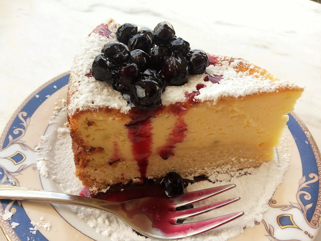 Υπέροχο Κέικ με τυρί κρέμα Υπέροχο Κέικ με τυρί κρέμα