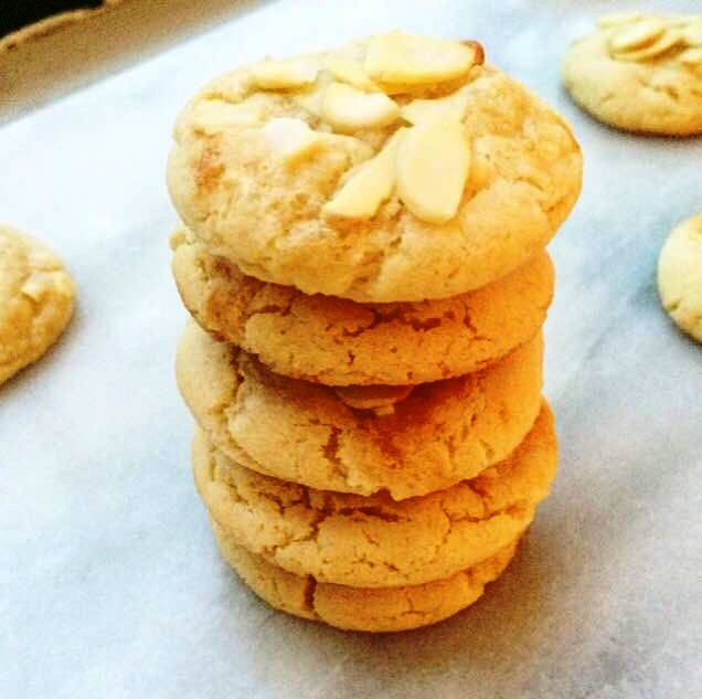 αμυγδαλωτά2 αμυγδαλωτά