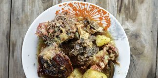 Κατσικάκι στον φούρνο