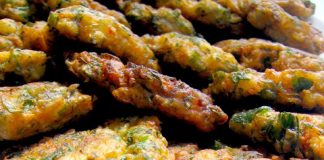 Κολοκυθοκεφτές με πάστα κόκκινης πιπεριάς Κολοκυθοκεφτές