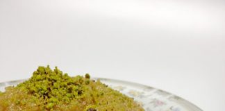 Χαλβάς Σιμιγδαλένιος…σαν πουτίγκα Χαλβάς Σιμιγδαλένιος