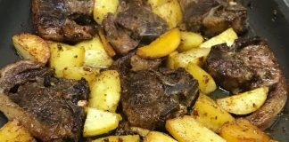 Αρνί στο φούρνο με πατάτες λεμονάτες