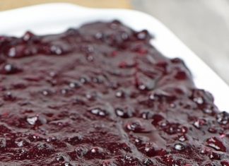 Κέικ με βατόμουρο χωρίς ψήσιμο