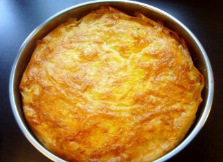 ΠΙΤΑ ΜΕ ΓΑΛΑ ΚΑΙ ΑΥΓΑ