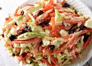 Σαλάτα με λάχανο - μήλο - Καρότο