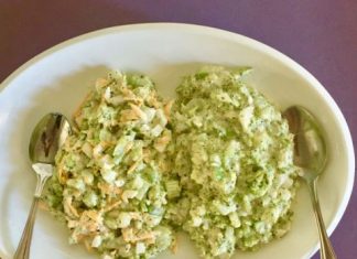 Υγιεινή σαλάτα με μπρόκολο