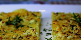 Πίτα με αλευρι και φέτα