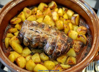 Αρνάκι Ρολό στο Φούρνο με πατάτες