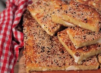 η τυρόπιτα της τεμπελας