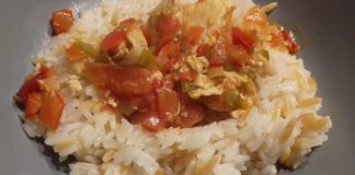 κοτοπουλο με πιπεριές