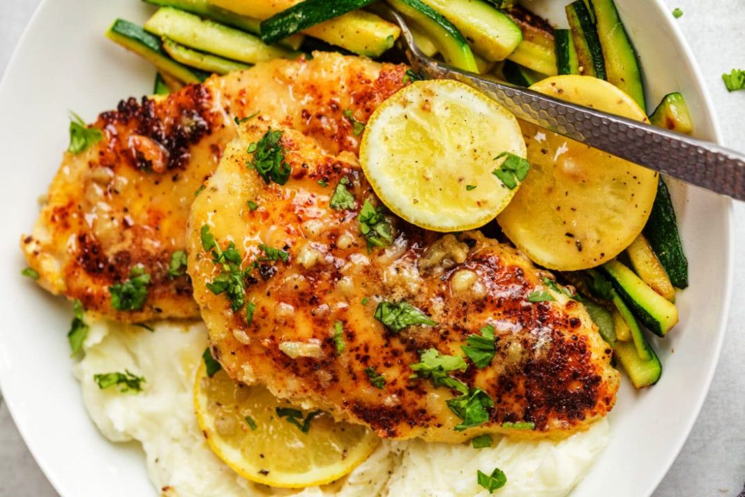 Κοτόπουλο με λεμόνι σε σάλτσα βουτύρου