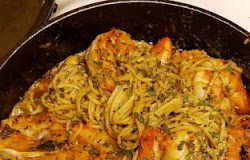 Γαριδομακαρονάδα