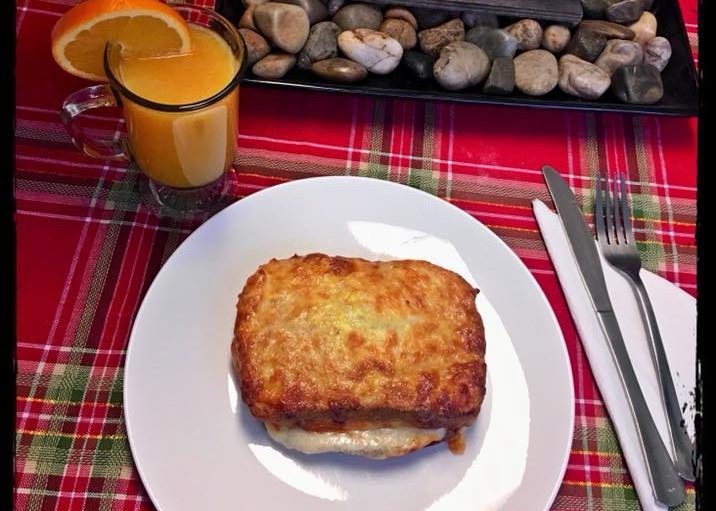 Ενα γρήγορο πρωινό σαντουιτς Ενα γρήγορο πρωινό